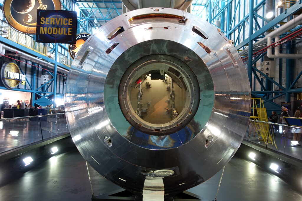 CSM-119_-_Kennedy_Space_Center_-_Cape_Canaveral,_Florida_-_DSC02826 Rocket