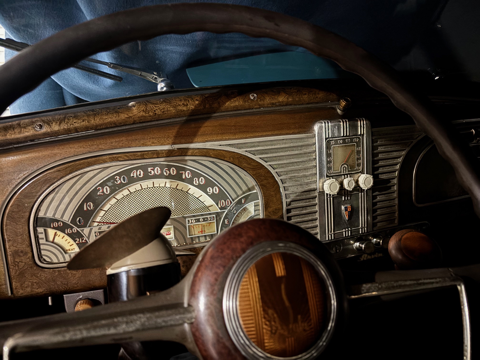 3D-printed-vintage-car-knobs